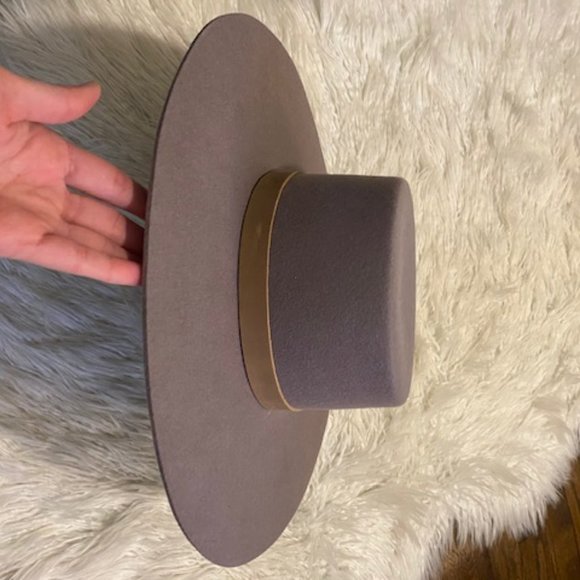 Brand New Olive & Pique Felt Hat - Adjustable